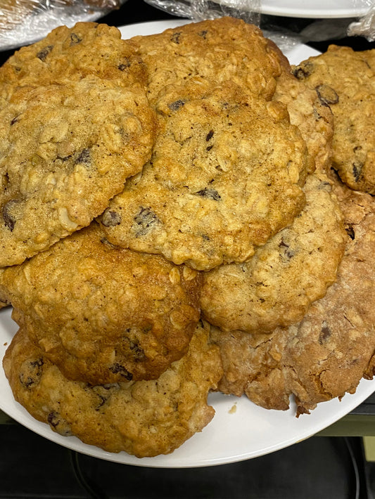 Oatmeal Raisin Cookies