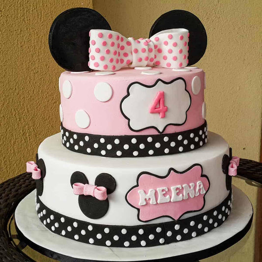 Minnie Mouse Cake